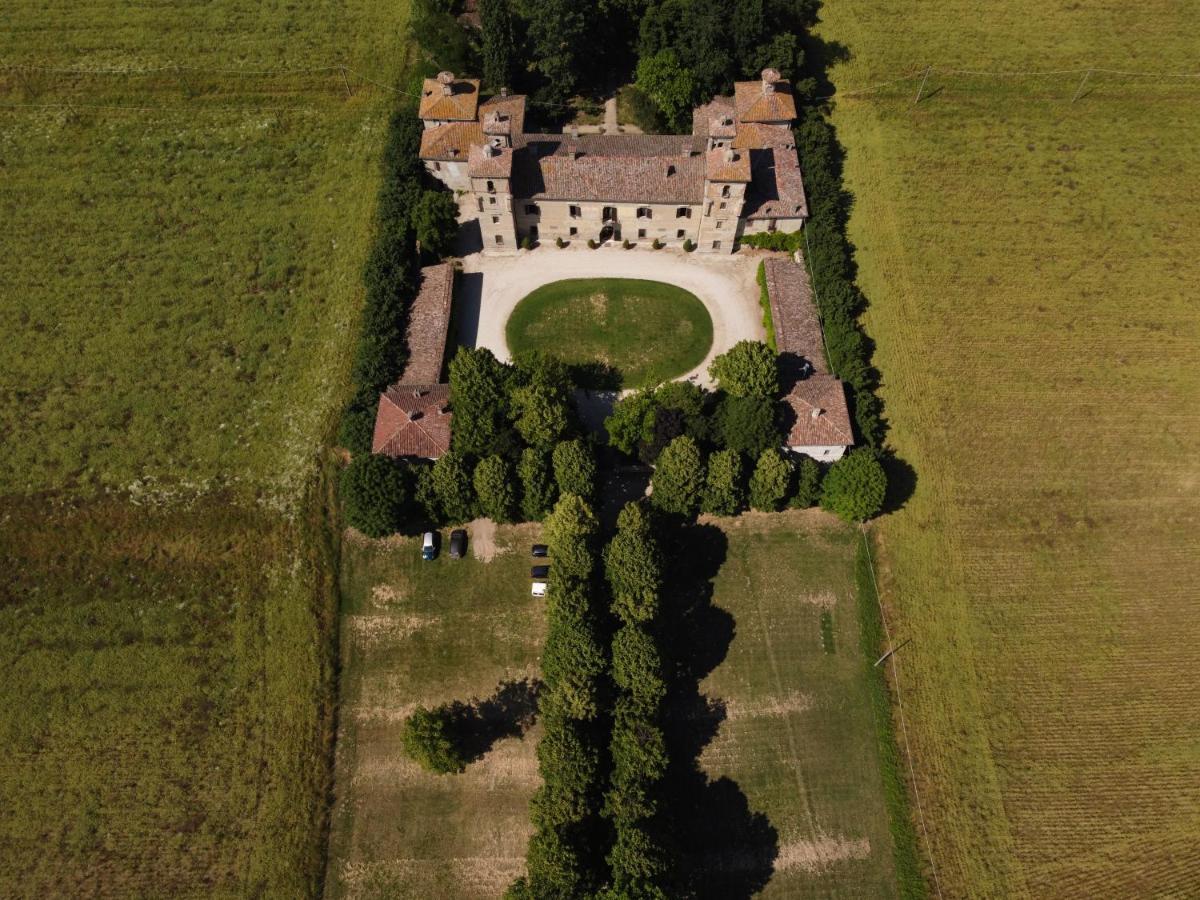 Ostello Castello Mina Della Scala Casteldidone Exterior foto