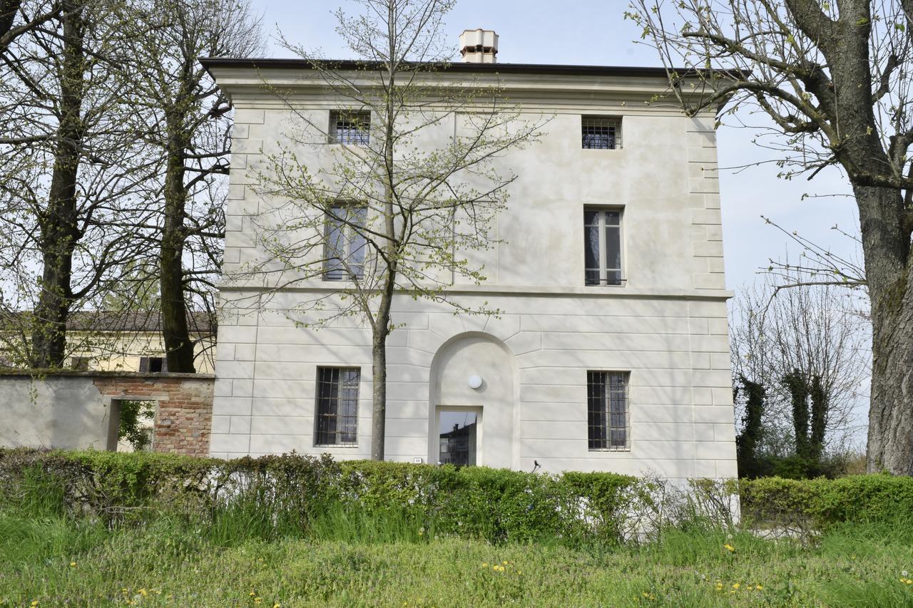 Ostello Castello Mina Della Scala Casteldidone Exterior foto